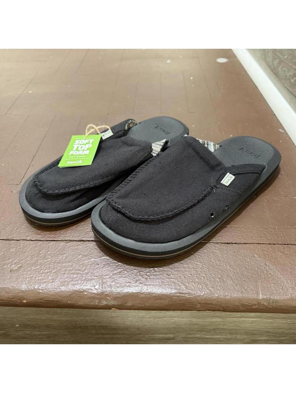 Sanuk Men's Black Flipflop